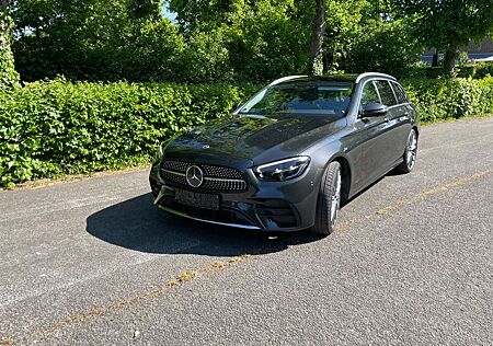 Mercedes-Benz E 220 d T AMG Line, Burmester, AHK, Panorama,
