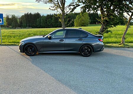BMW 330d xDrive M Sport HuD, H&K, Laser, ACC, AHK