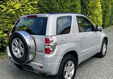 Suzuki Grand Vitara 1.6 Comfort,4x4,Sitzheizg,Klimaaut.