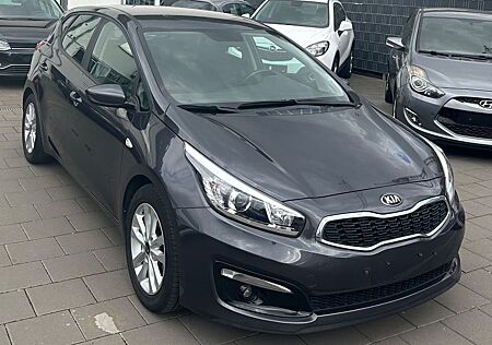 Kia Ceed Edition 7 1.4 *INSPEK. BREMSEN NEU*