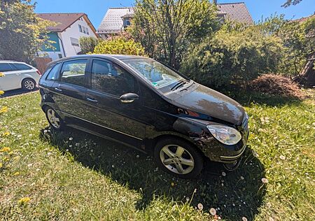Mercedes-Benz B 200 CDI -
