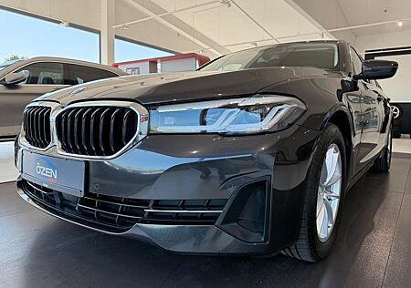 BMW 520 d *HuD*H&K*STANDHEIZUNG*Adapt.LED*