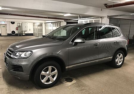 VW Touareg Volkswagen 3.0 V6 TDI Tiptronic BlueMotion Tech...