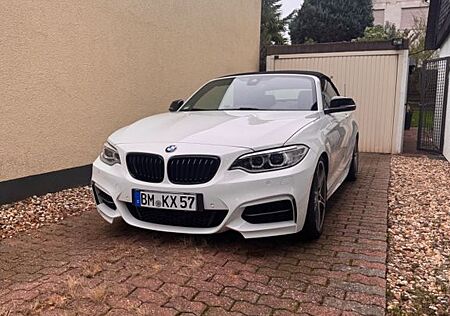 BMW M235i