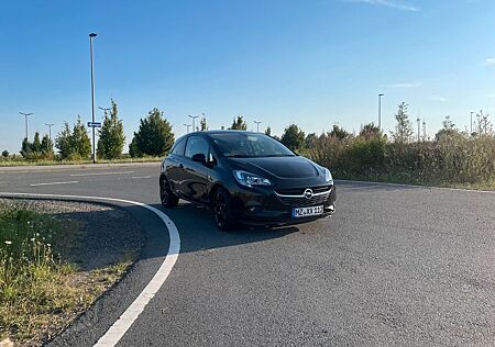 Opel Corsa 1.4 Turbo, TÜV u. HU neu, 8-fach bereift