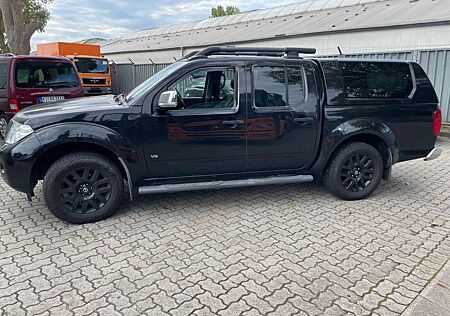 Nissan Navara Pickup Double Cab LE V6 4x4 LB