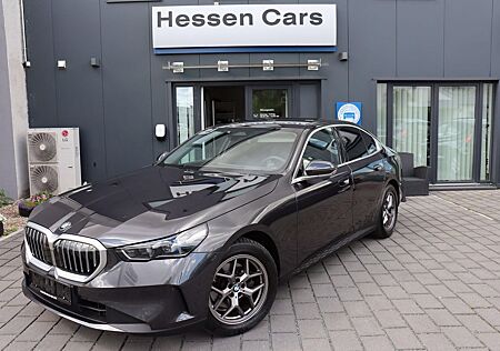 BMW 520 d Limousine *Navi*LED*HEadUp*Sitzbel.*