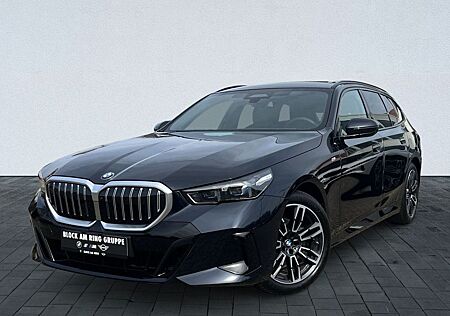 BMW 520d xD Tour M SPORT DAProf 360° StndHzg AHK H
