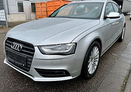 Audi A4 gebraucht kaufen Audi A4 2.0 TDI Avant Attraction