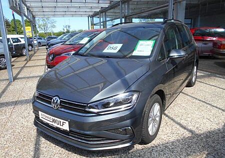 VW Golf Sportsvan Volkswagen 1.5 DSG Comfortline Navi,Xenon, G