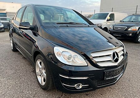 Mercedes-Benz B 180 B Automatik Sportpaket Sitzheizung