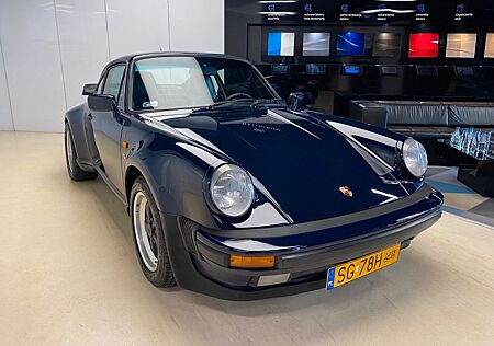 Porsche 911 Urmodell 911 WTL Werks Turbo Look