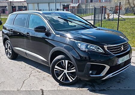 Peugeot 5008 BlueHDi * Navi * Clim * Camera *