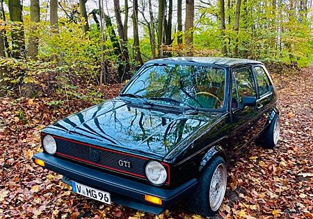 VW Golf Volkswagen 1 GTI