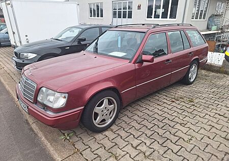 Mercedes-Benz 320 E320 S124/W124 Kombi 7 Sitzer Klassiker