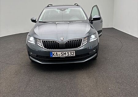 Skoda Octavia 2.0 TDI SCR DSG Tour Combi Tour