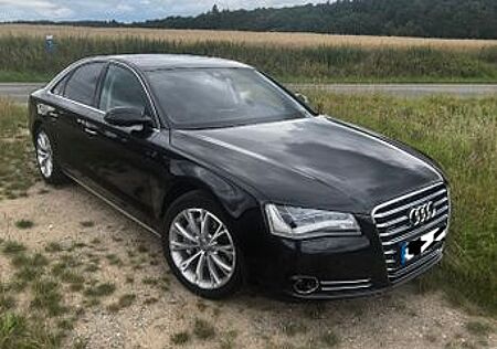 Audi A8 3.0 TDI diesel tiptronic quattro Neuwertig