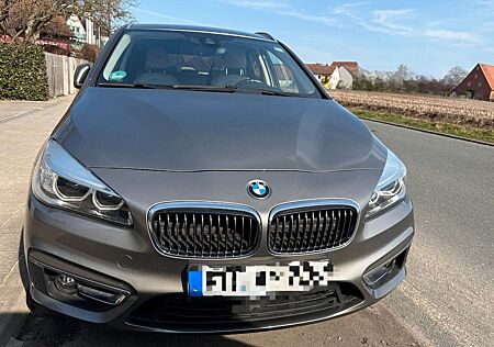 BMW 2er 220 Active Tourer 220d xDrive Luxury Line A ...