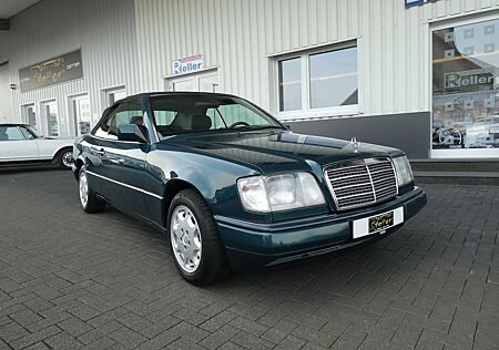 Mercedes-Benz E 220 (W124) Cabriolet, deutsche Erstauslieferun