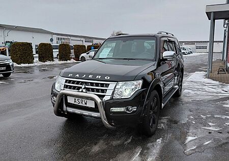 Mitsubishi Pajero 3.2 DI-D Top/Leder/AHZ/SHZ/Xenon/Navi