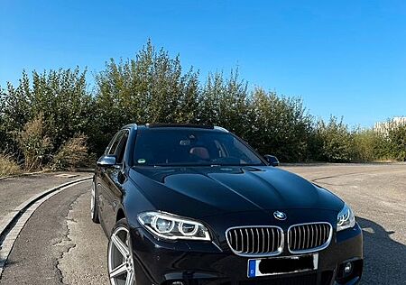 BMW 530d xDrive Touring M-Packet