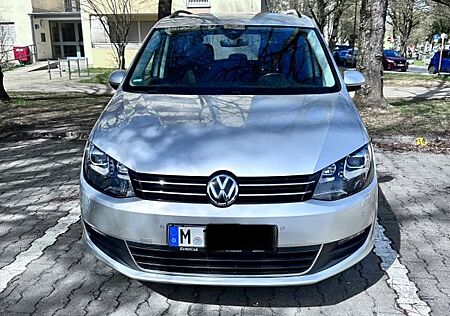 VW Sharan Volkswagen 2.0 TDI SCR DSG Comfortline Comfortline