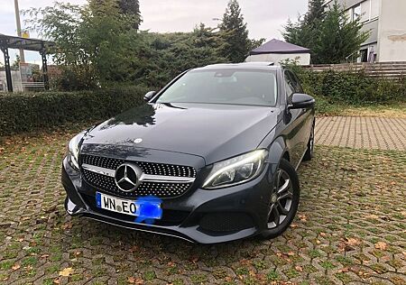 Mercedes-Benz C 220 d Autom. -