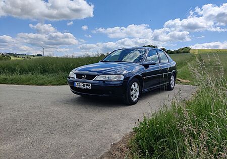 Opel Vectra B CC 1.6 16V - Recaro - Klima - Xenon