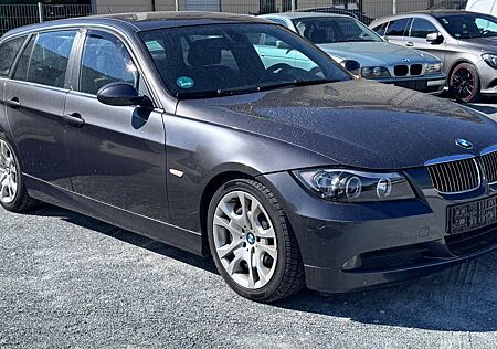 BMW 325d 325 Baureihe 3 Touring -Automatik