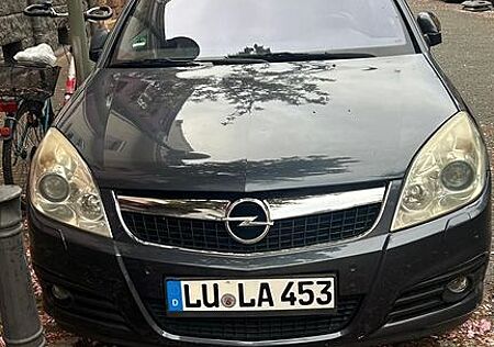 Opel Vectra 1.9 CDTI 110kW Automatik -