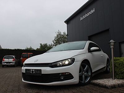 Volkswagen Scirocco 2.0 TSI 147 kW*Automatik*Leder*Navi*