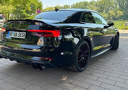 Audi S5 Coupé/ Matrix LED/ Massage/Milltek Auspuff