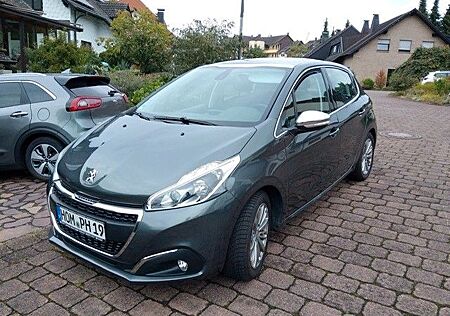 Peugeot 208 PureTech 110 EAT6 Allure Allure