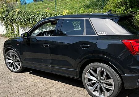 Audi Q2 S line 35 TDI quattro 150 PS S tronic