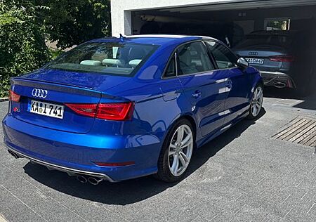 Audi S3 Neuzustand -Handschalter-ohne OPF-Top Gepfleg