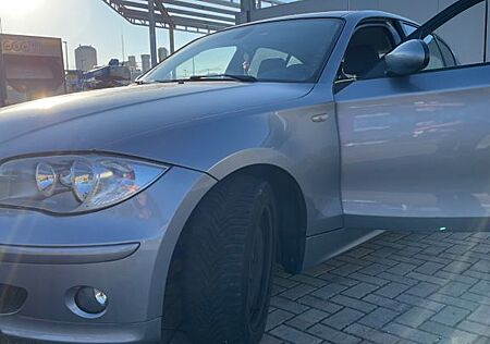 BMW 118i -
