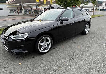 Audi A4 35 TDI S tronic Avant -
