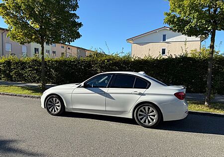 BMW 320d Luxury Line*NAV PROF*H&K*LED*M-PAKET*HUD