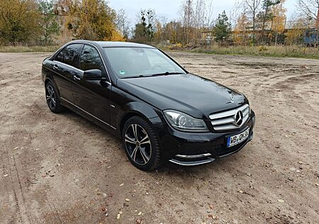 Mercedes-Benz C 200 CDI BlueEFFICIENCY -