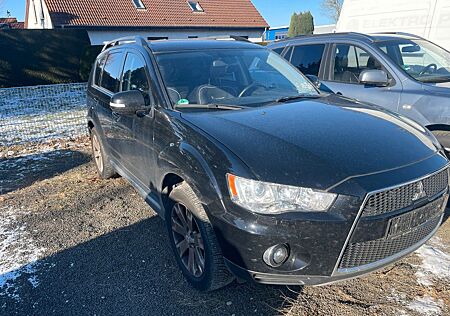 Mitsubishi Outlander XTRA 2WD