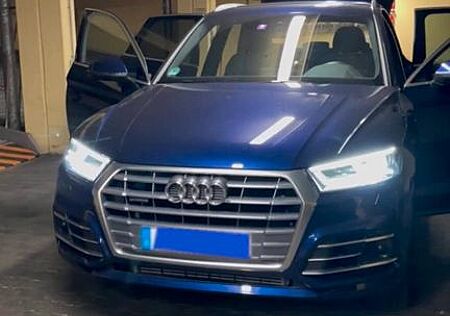 Audi Q5 3.0 TDI/tiptronic/quattro/S-Line/Pano/Matrix+