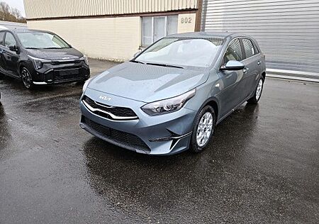 Kia Cee'd CEED_5+1.5T+140+DCT7+VISION+KOMFORT-PLUS-PAKET