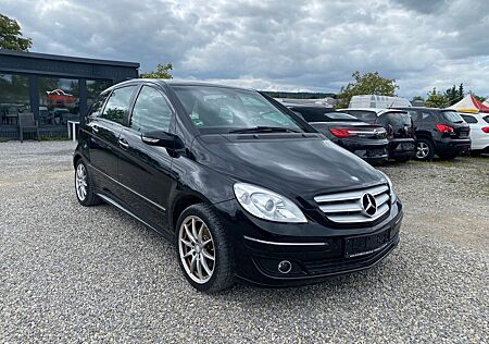 Mercedes-Benz B 200 * Klimaaut * SHZ *