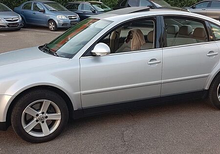 VW Passat Volkswagen 2.8 V6 4motion Exclusive