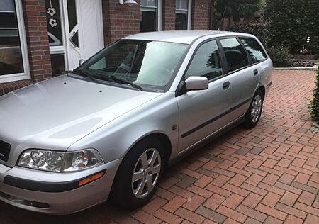 Volvo V40 1.9D - Angemeldet, fahrbereit