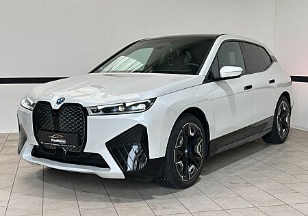 BMW iX xDrive40 Sportpaket Navi*LASER*HUD*22Zoll*