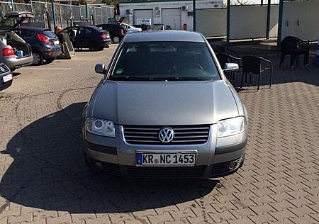 VW Passat Volkswagen 1.9TDI 96kW Exclusive Exclusive