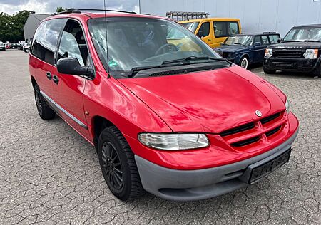 Chrysler Voyager Family 2.0 98kW - Klima - Winterreifen