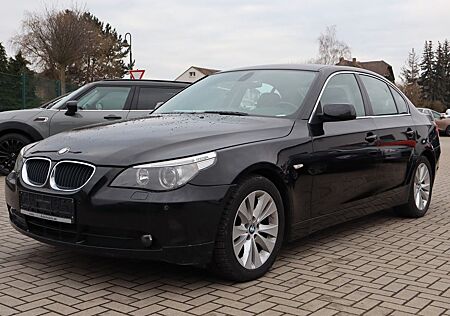 BMW 523i