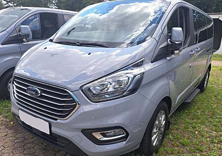 Ford Tourneo Custom 2.0 TDCi L2H1 TITANIUM *RFK/NAVI*